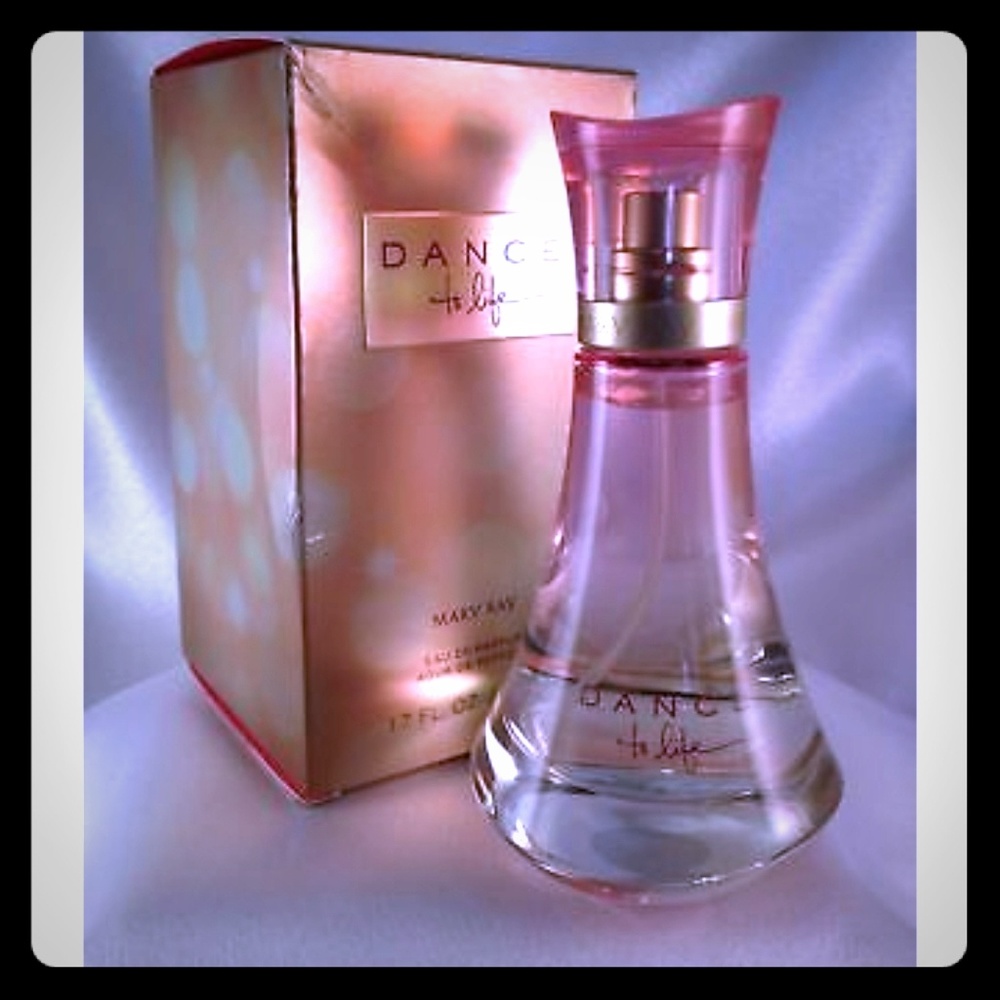 **RARE** Mary Kay 'Dance To Life'